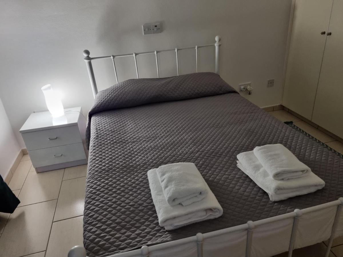 Cosy One Bedroom Apartment In Pafos Екстериор снимка