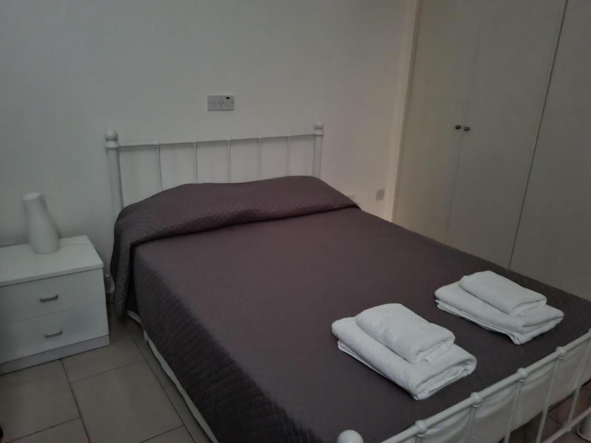 Cosy One Bedroom Apartment In Pafos Екстериор снимка